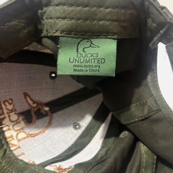 Ducks Unlimited Baseball Cap Mens Camo Green DU Volunteer Trucker Hat Adult NWOT - Picture 4 of 4